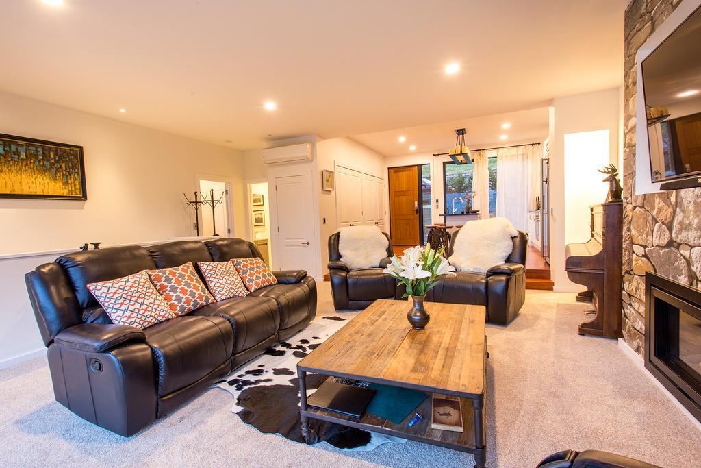 Dh Lakeview House 皇后镇 外观 照片